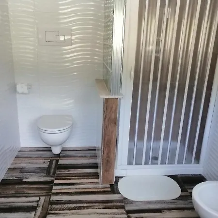 Mezzanotte Bed & Breakfast 3*