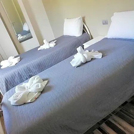 Bed & Breakfast Mezzanotte 3*