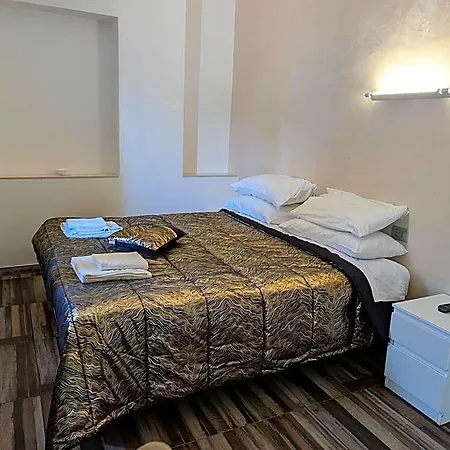Mezzanotte Bed & Breakfast 3*